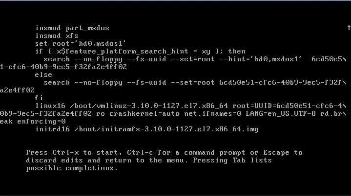 GRUB bootloader boot sequence showing kernel loading process for CentOS 7